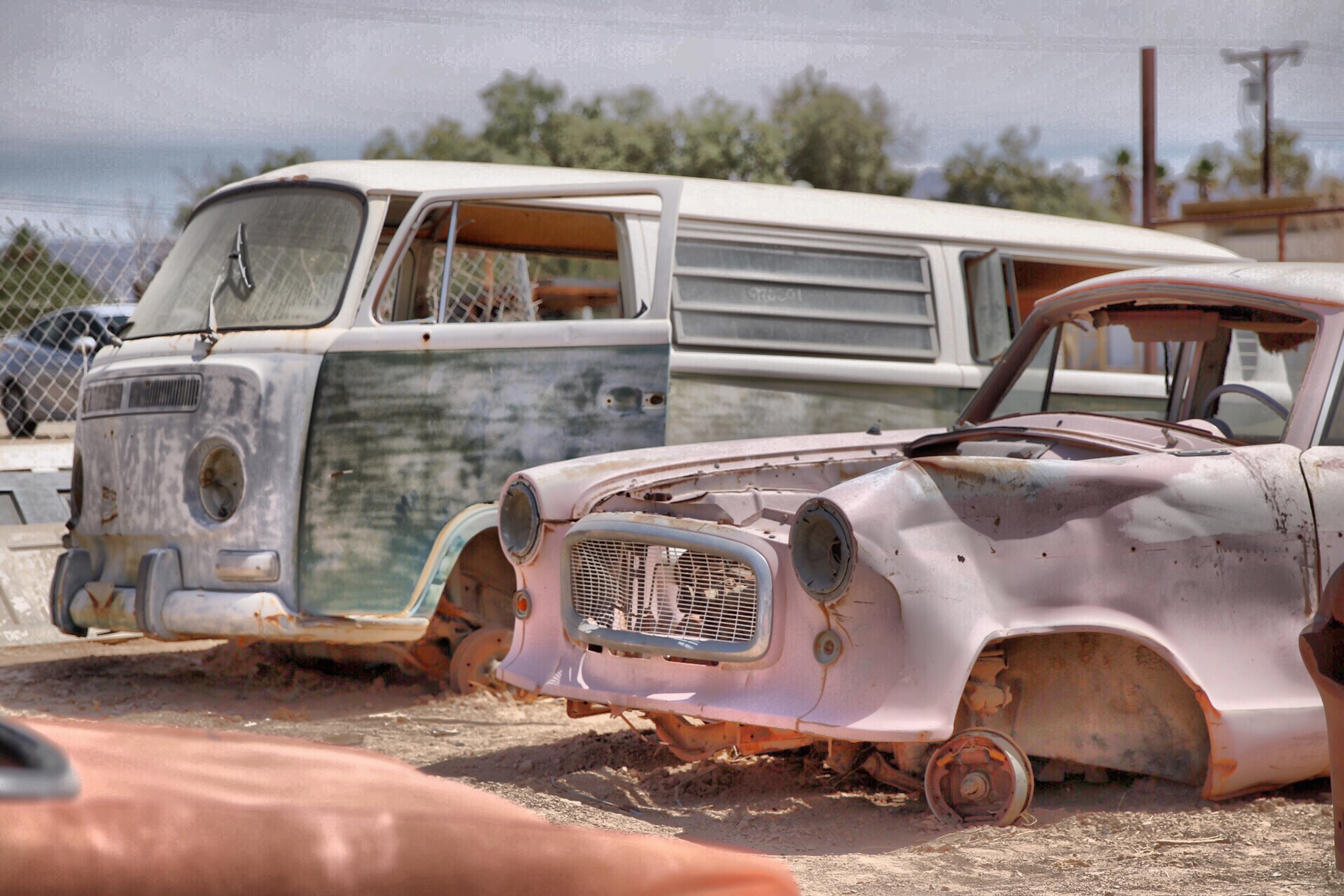 rusted car